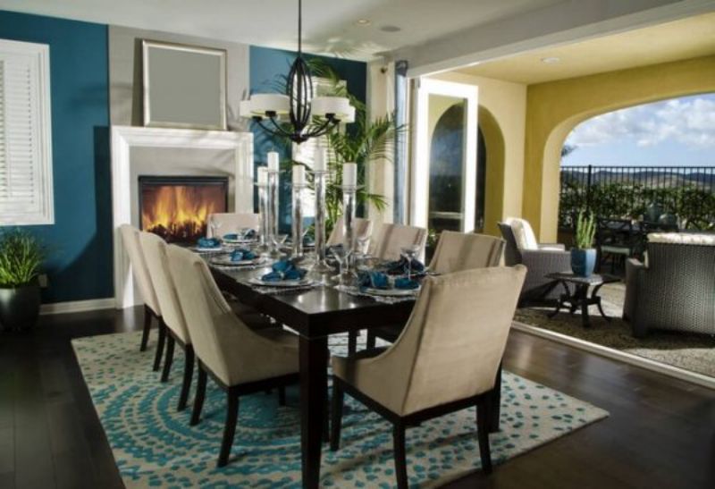 Which Type of Dining Room Rug is the Best for you? Modern Dining room with rustic rug in blue and white