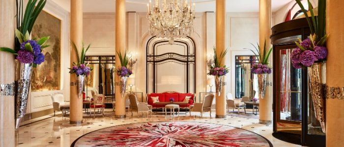 Hôtel Plaza Athénée Paris: An Exquisite Escape